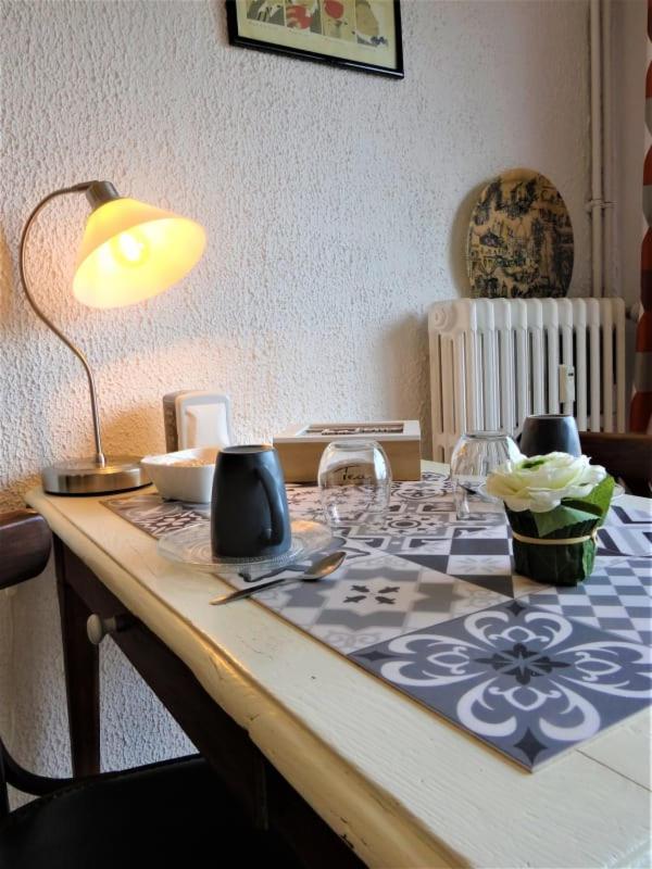 Le Clos Pichot - Studio Avec Balcon, Parking Prive - 5Mn Gare Chartres Exterior foto