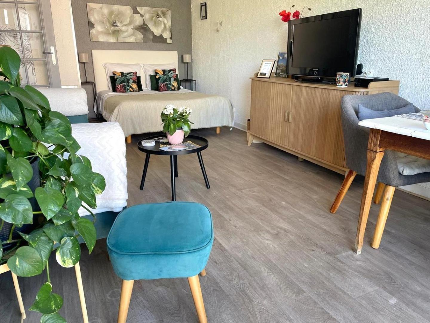Le Clos Pichot - Studio Avec Balcon, Parking Prive - 5Mn Gare Chartres Exterior foto